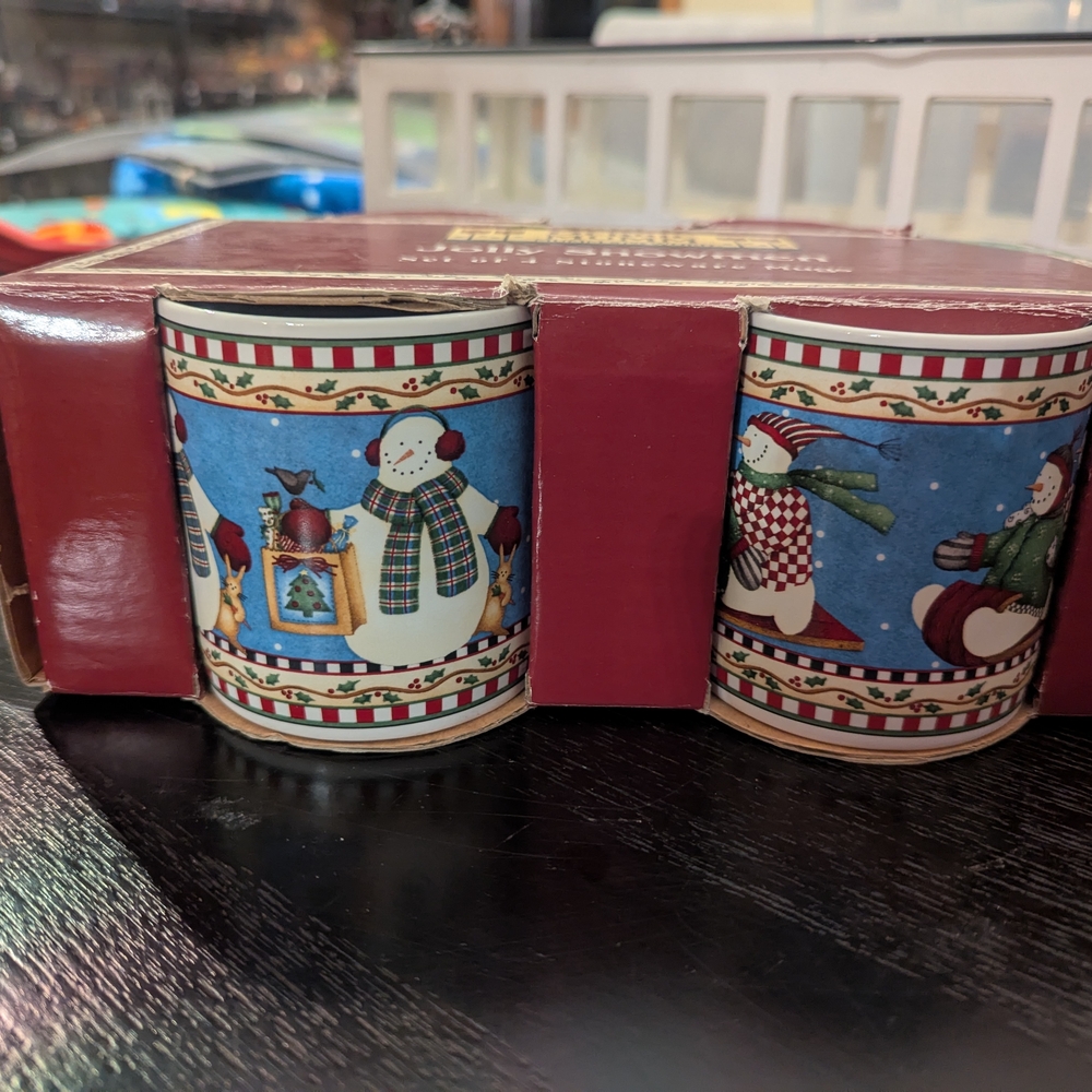 Festive Snowman Candle Set - Blue and Red